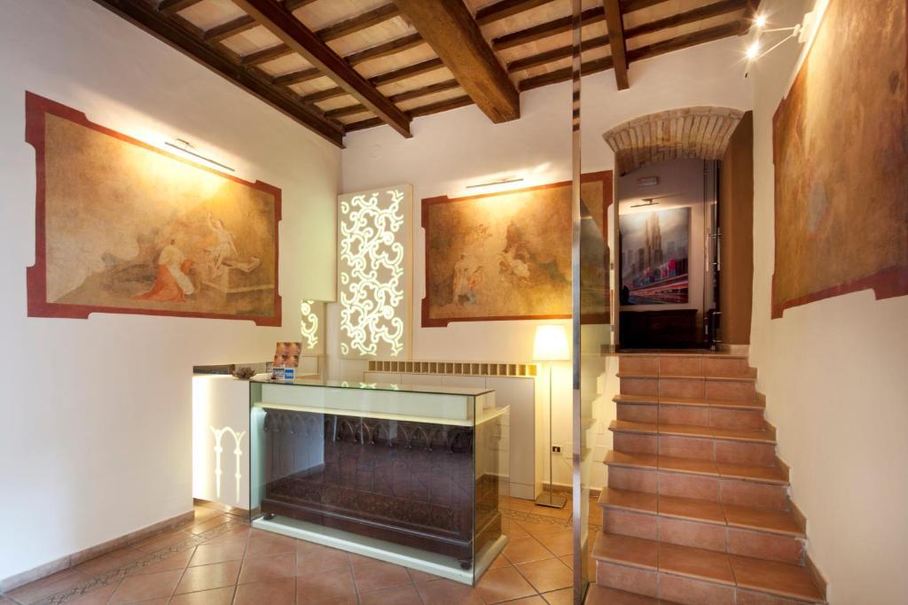 Hotel Degli Affreschi 3*